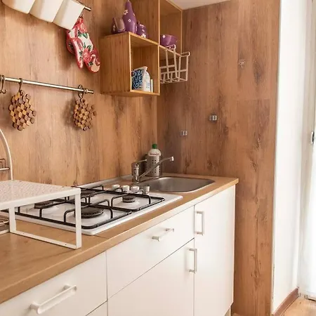 La Casa Di Marisela In Via Emanuele Filiberto Apartment