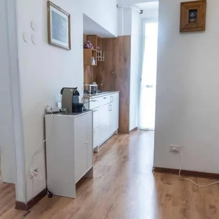 La Casa Di Marisela In Via Emanuele Filiberto Roma