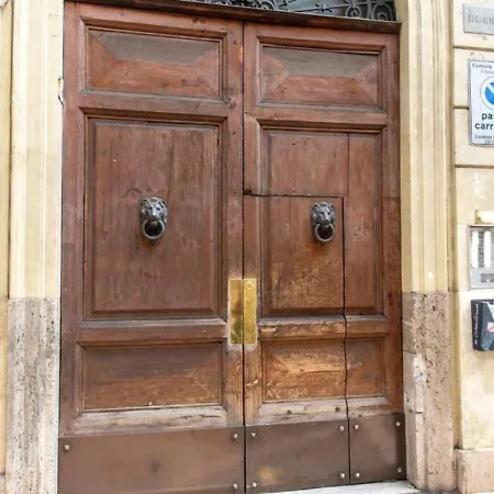 La Casa Di Marisela In Via Emanuele Filiberto Apartmán